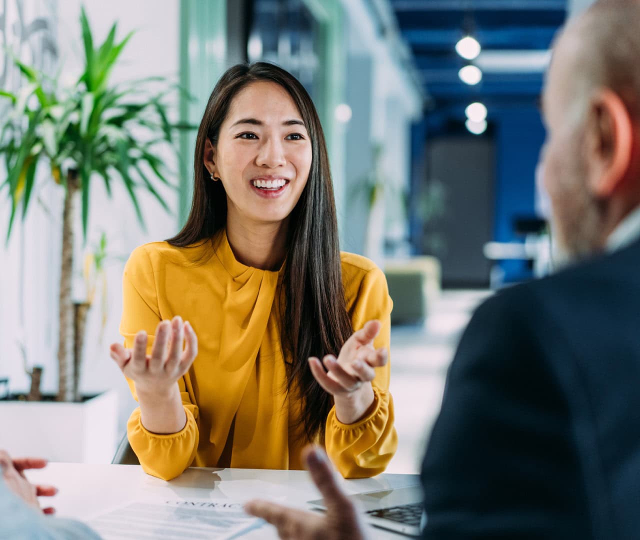client communicating img